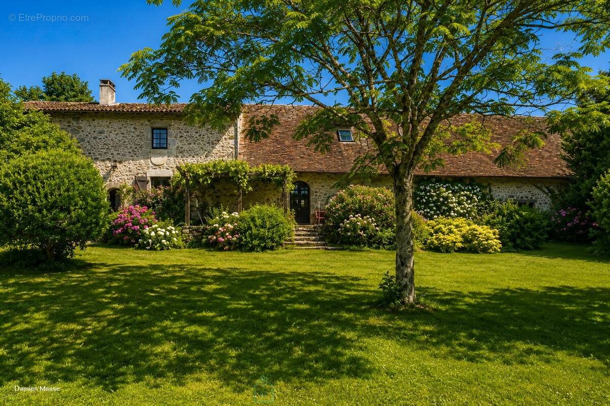 Maison à SAINT-MARTIN-LE-PIN