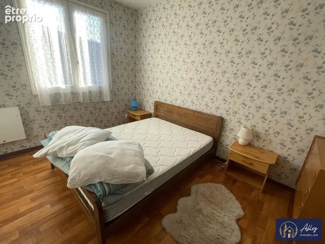 Maison 5 pièces LE CLAUX (Cantal)