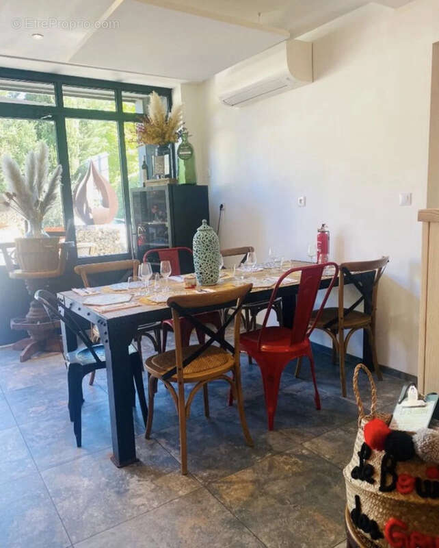 ensemble immobilier (commerce+villa) TOURVES 83170 - photo 7