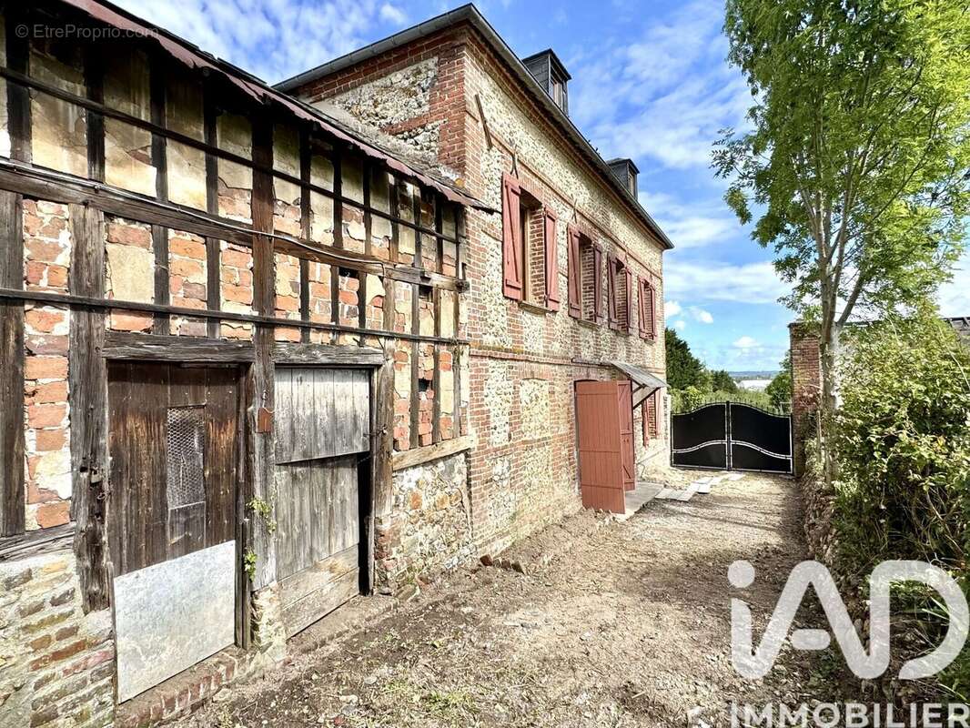 Photo 3 - Maison à LA RIVIERE-SAINT-SAUVEUR