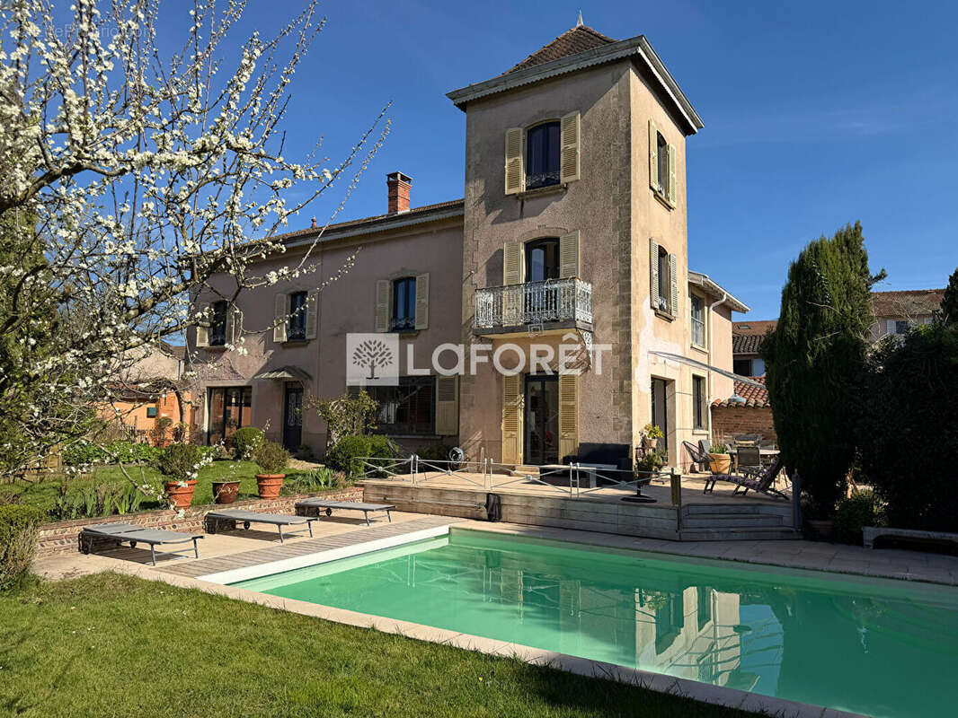 Maison à CHATILLON-SUR-CHALARONNE