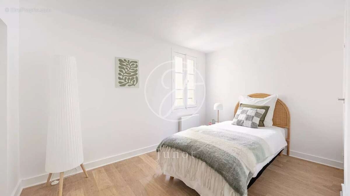 Appartement à PARIS-4E