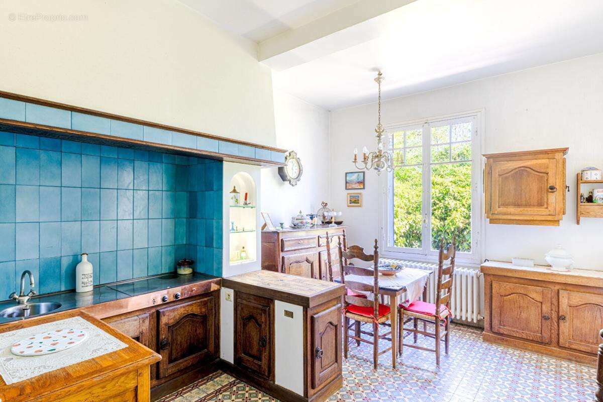 Maison à NOAILLES