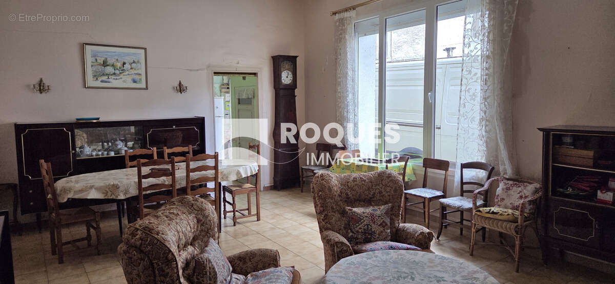 MAISON avec terrain centre village de CEILHES - photo 4