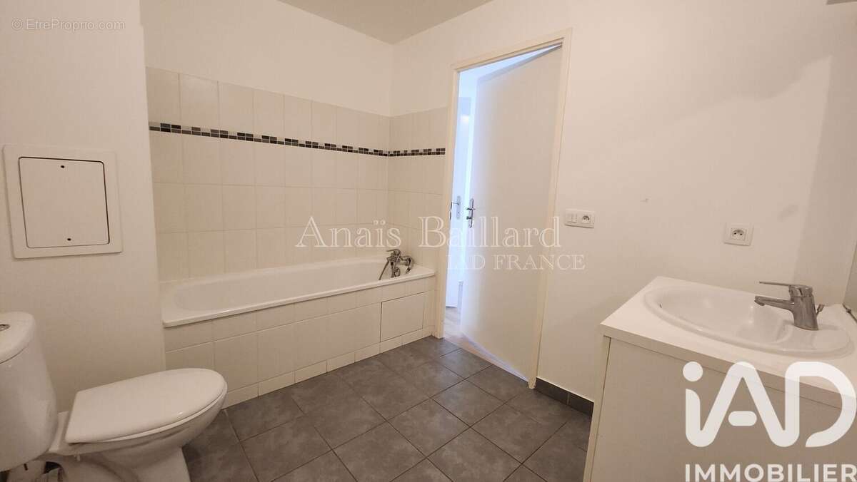 Photo 6 - Appartement à MOISSY-CRAMAYEL