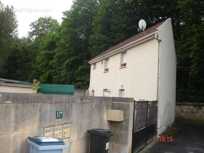 MAISON VUE INTEGRALE - Maison à PRESLES