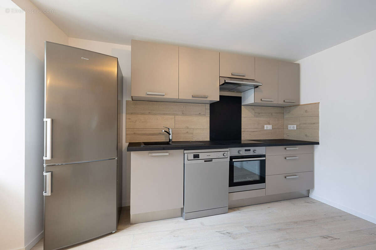 Maison de type 4 entièrement rénovée laguiole - photo 3