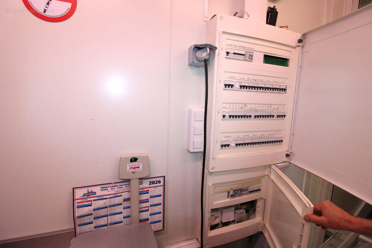 Commerce à MARSEILLE-11E