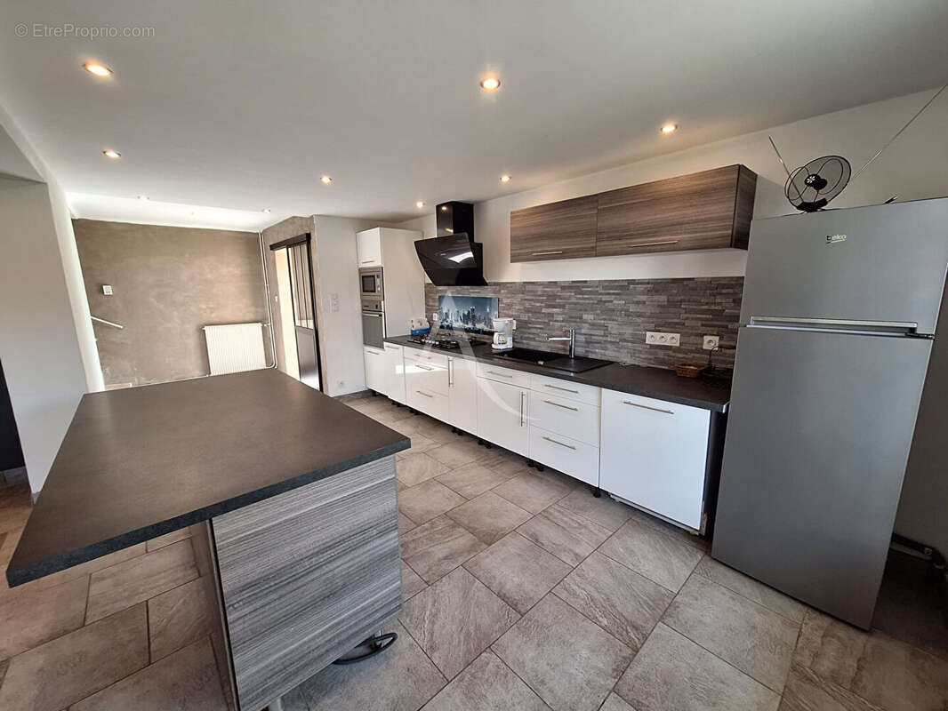 Maison à MARGUERITTES