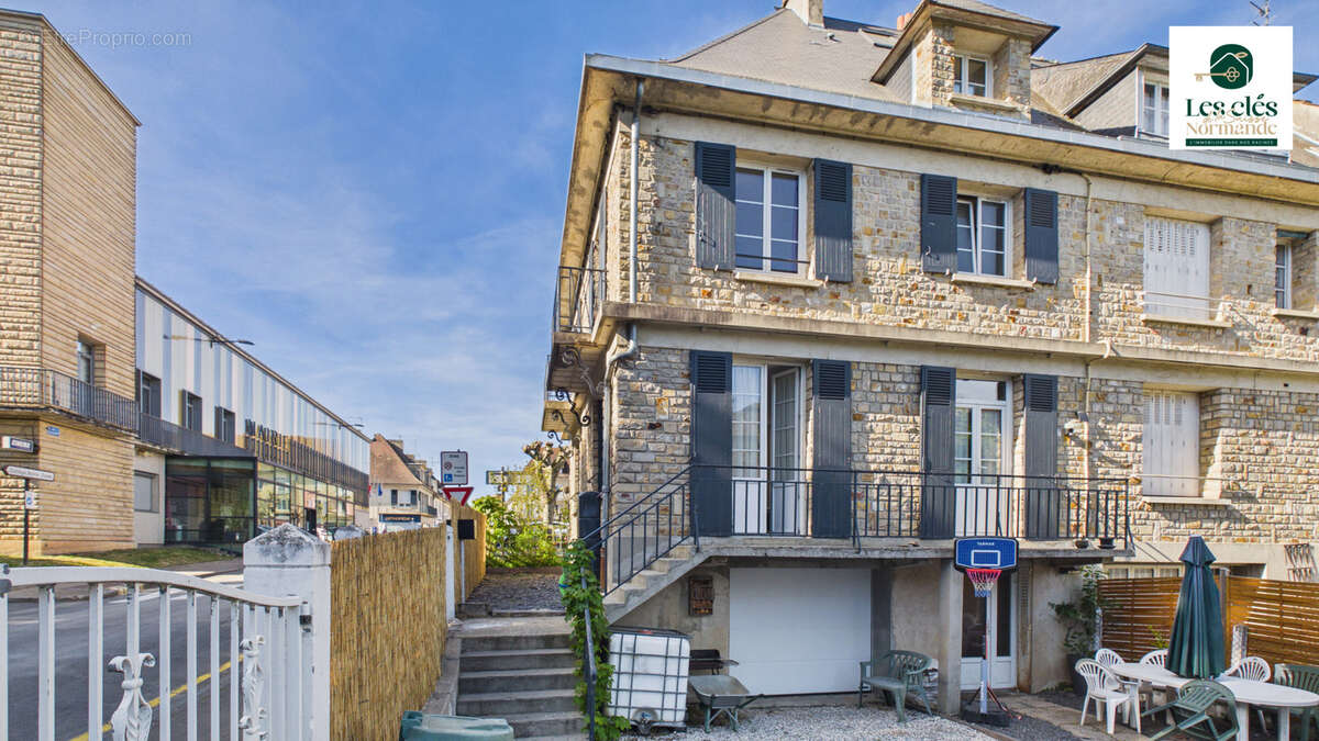Maison à THURY-HARCOURT