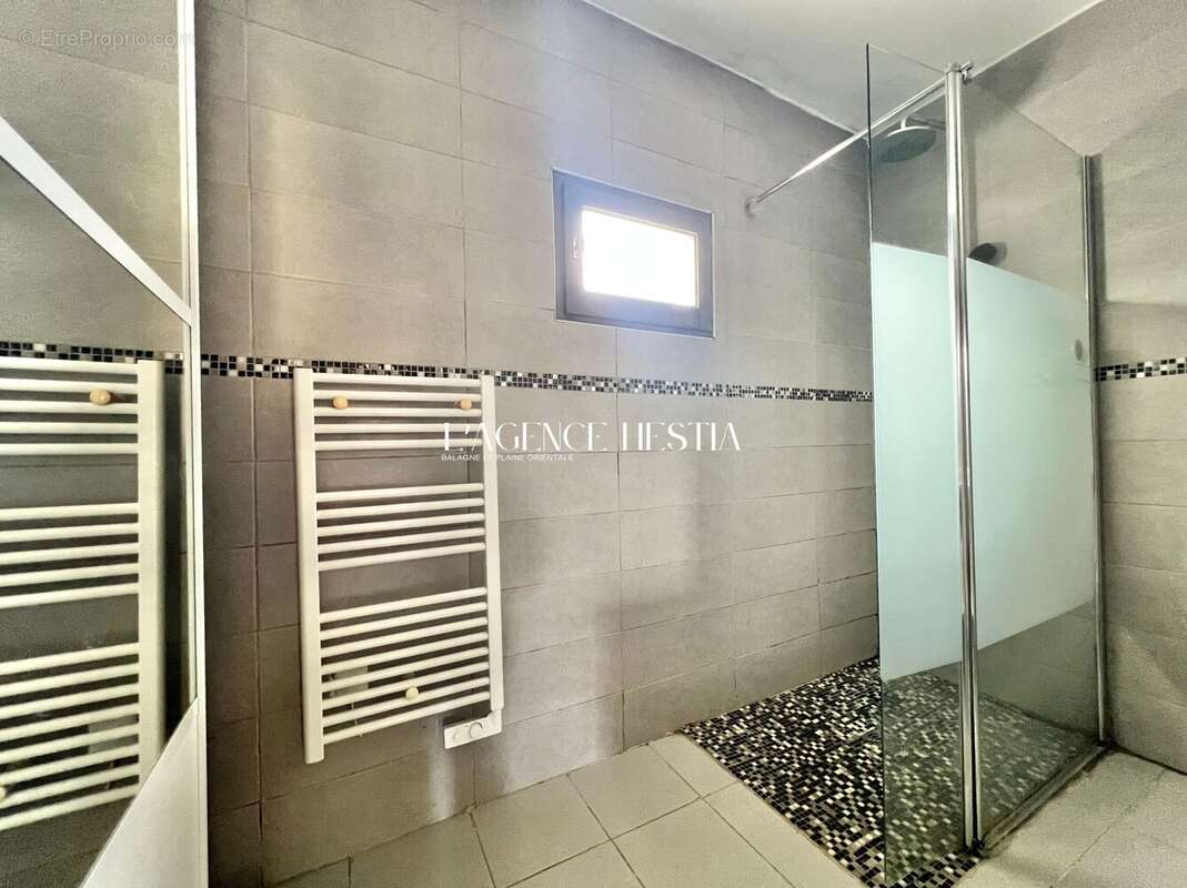 Appartement à L'ILE-ROUSSE