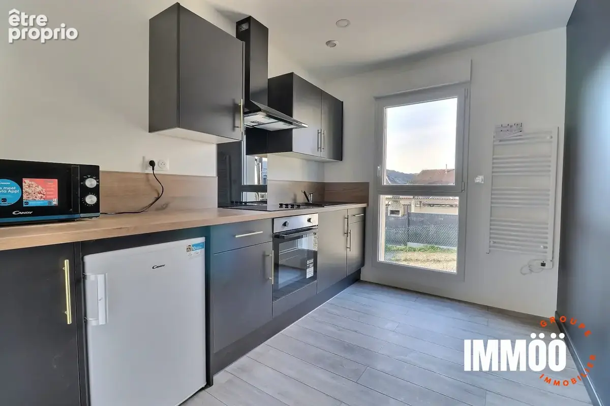 Commerce 248 m² à vendre à Le Houlme (76770) - photo 9