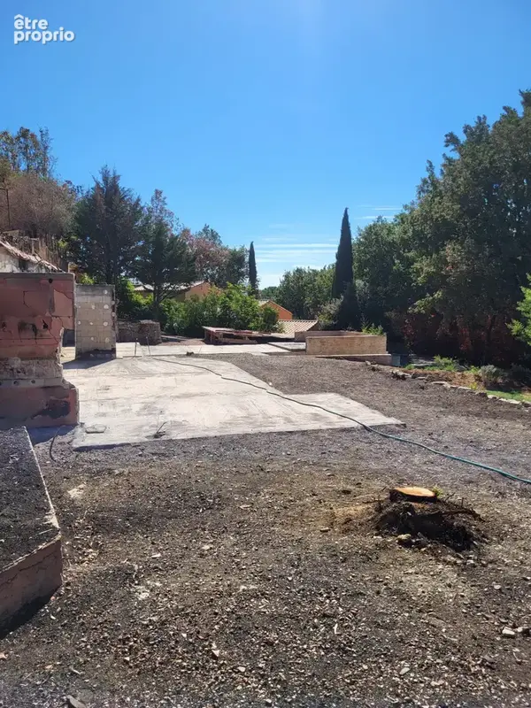 vente terrain à batir avec piscine et dépendances - photo 4