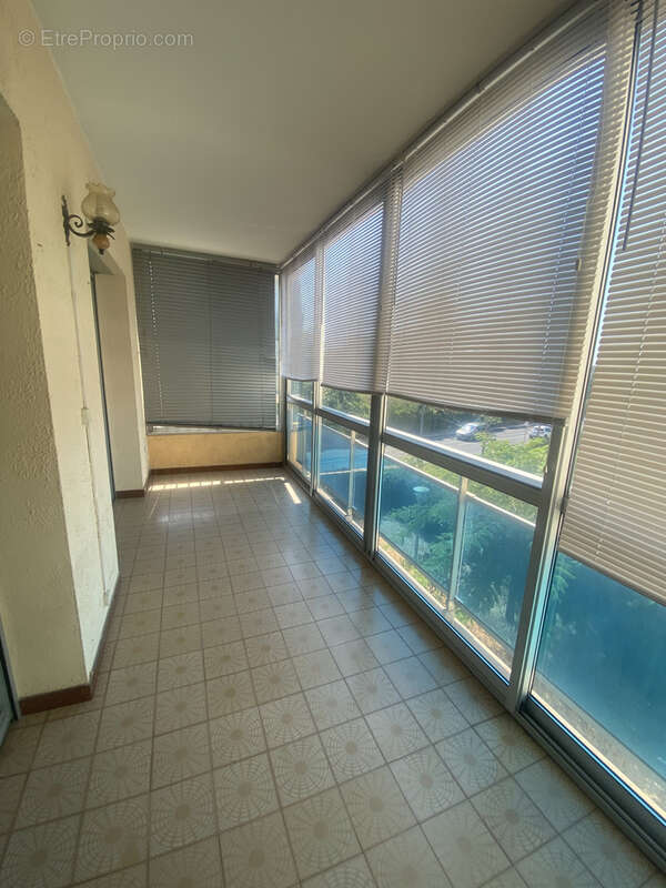 Appartement à SIX-FOURS-LES-PLAGES