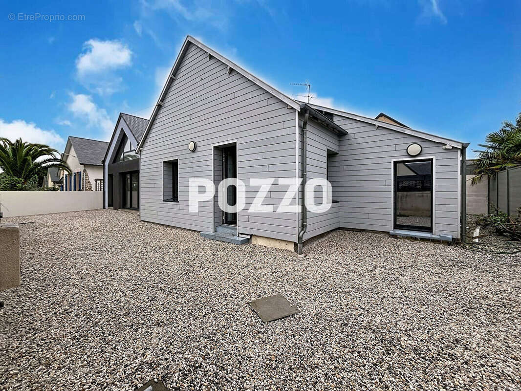 Maison à SAINT-PAIR-SUR-MER