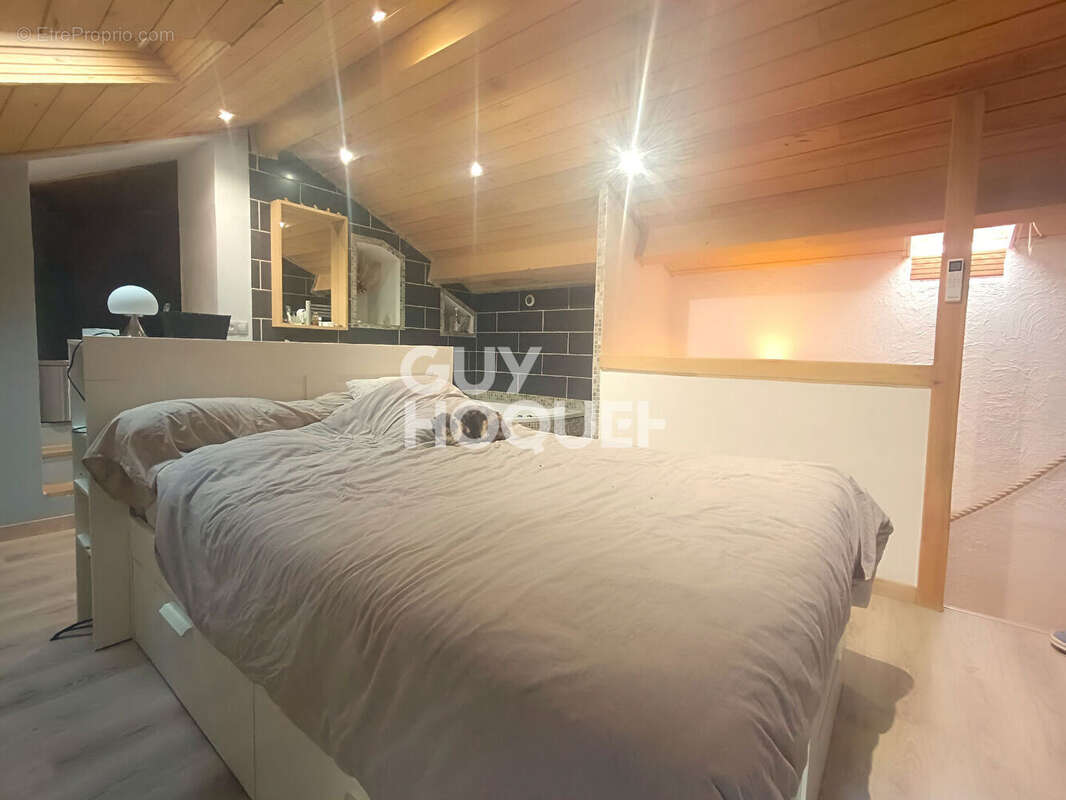 Maison à SALT-EN-DONZY