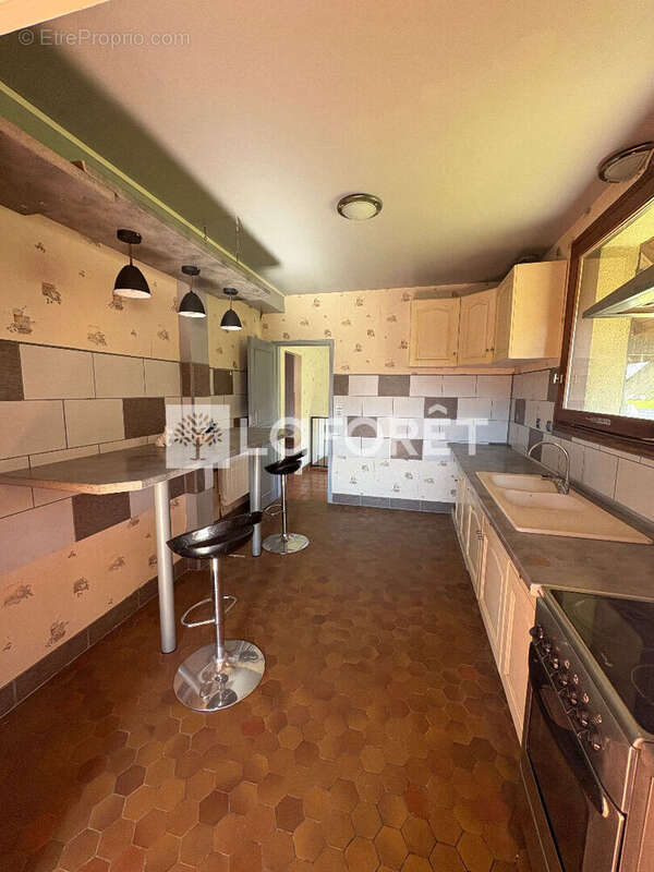 Maison à RIOM-ES-MONTAGNES