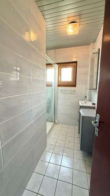 Maison 139 m² à Cluses  - photo 8