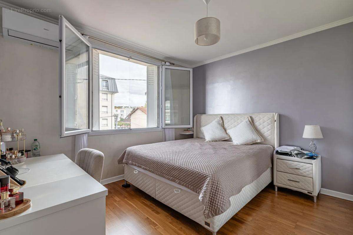 Maison à LIVRY-GARGAN