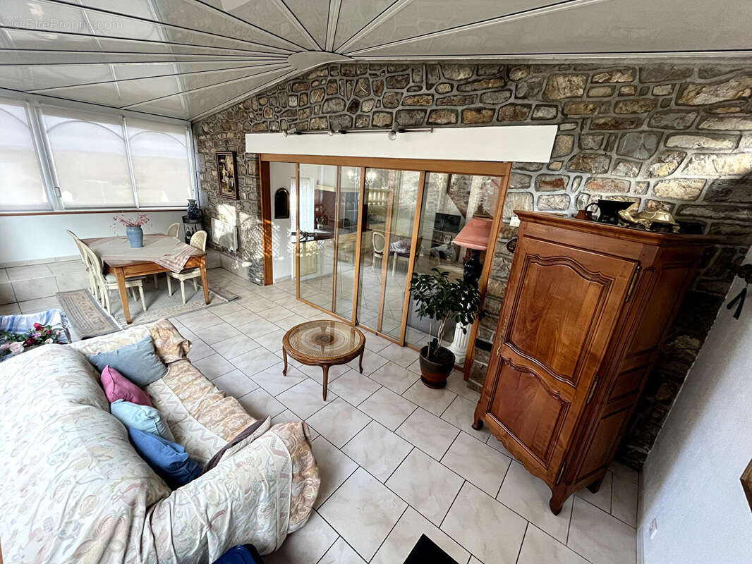 Maison à CHATILLON-EN-VENDELAIS