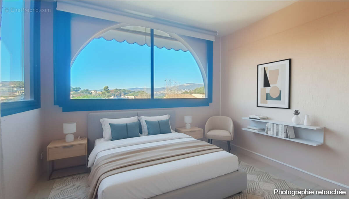 Appartement à MOUGINS