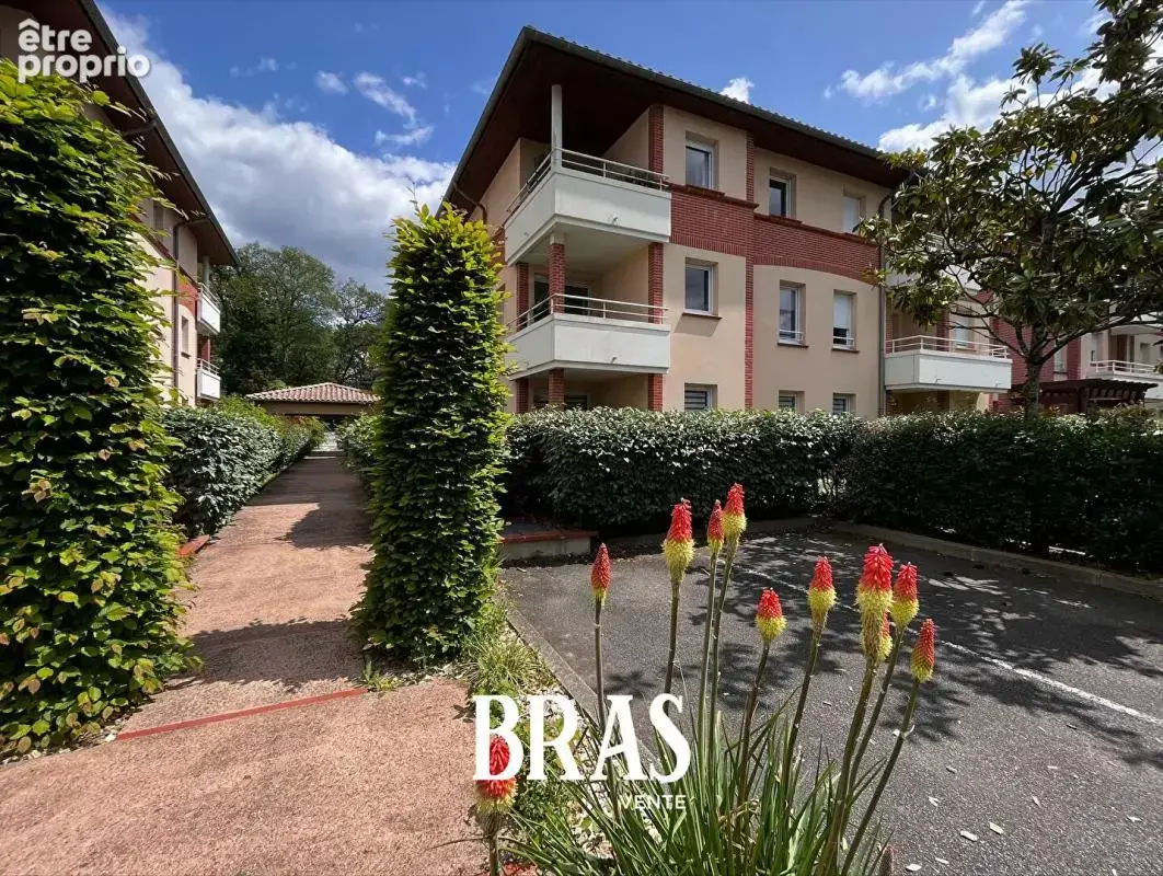 CARQUEFOU - T2 avec balcon dans une résidence sécurisée avec piscine - photo 3