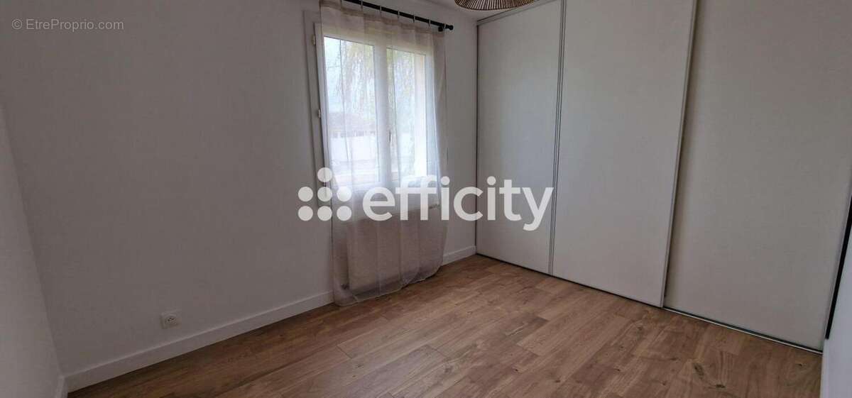 Maison à GOND-PONTOUVRE