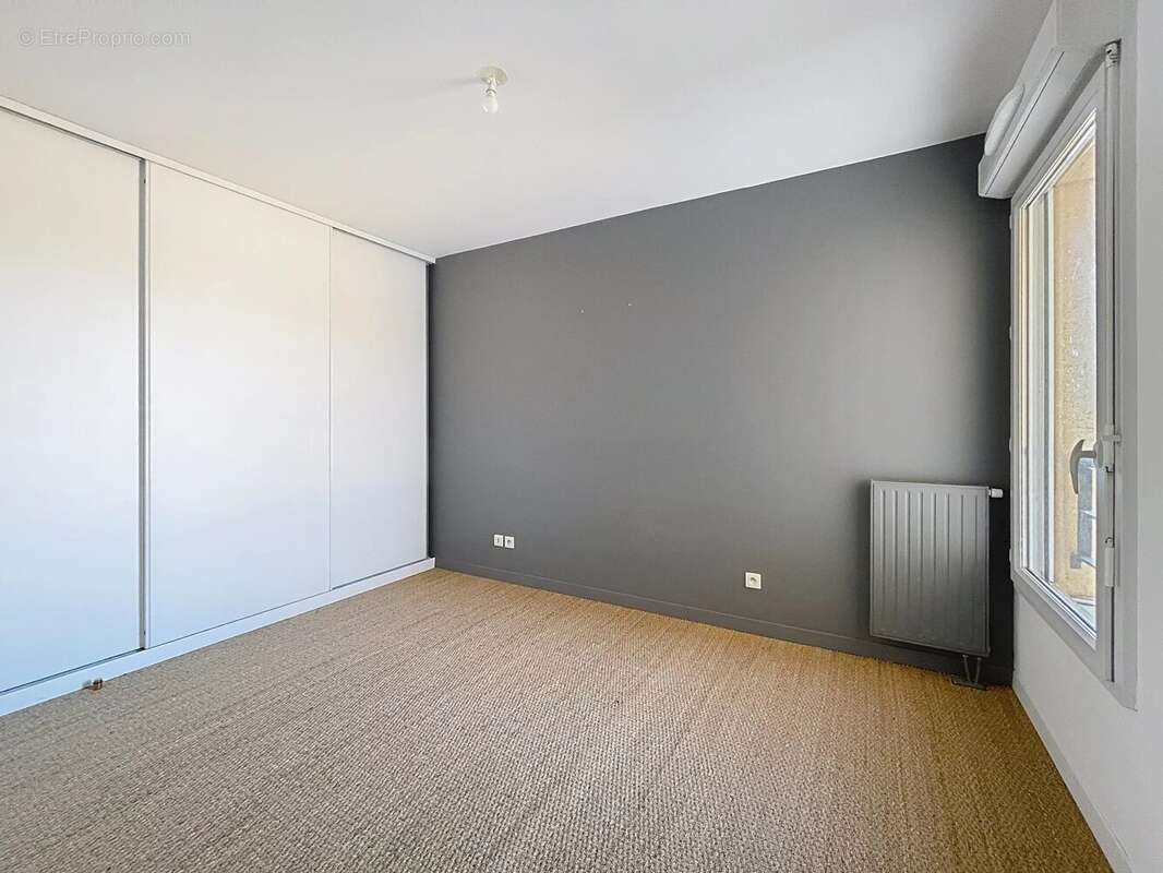 Appartement à ELANCOURT