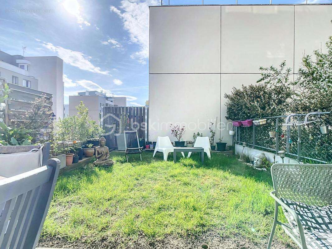 Appartement à NANTERRE