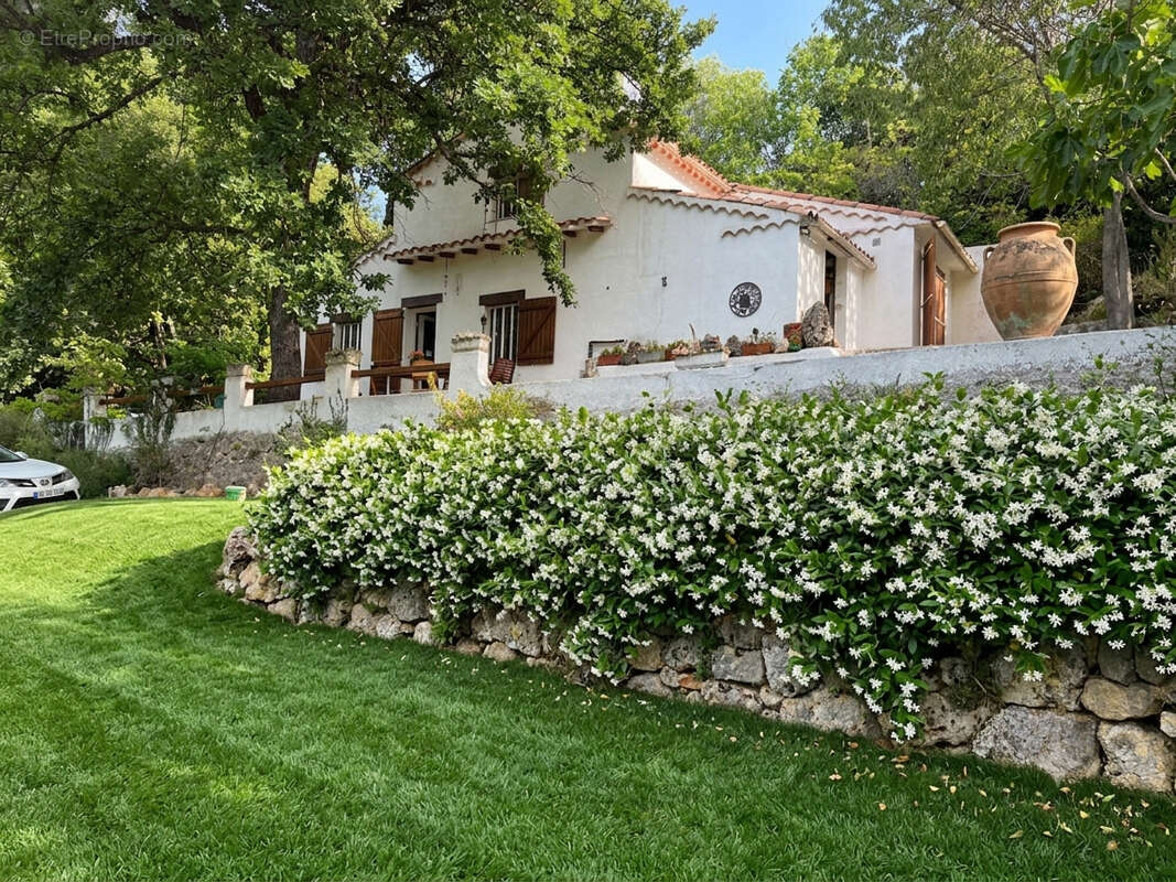 Maison à CALLIAN