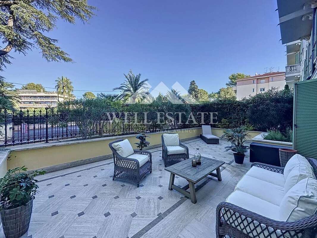 Cannes oxford appartement 3 piece de 110m2 avec jardin privatif et piscine - photo 15