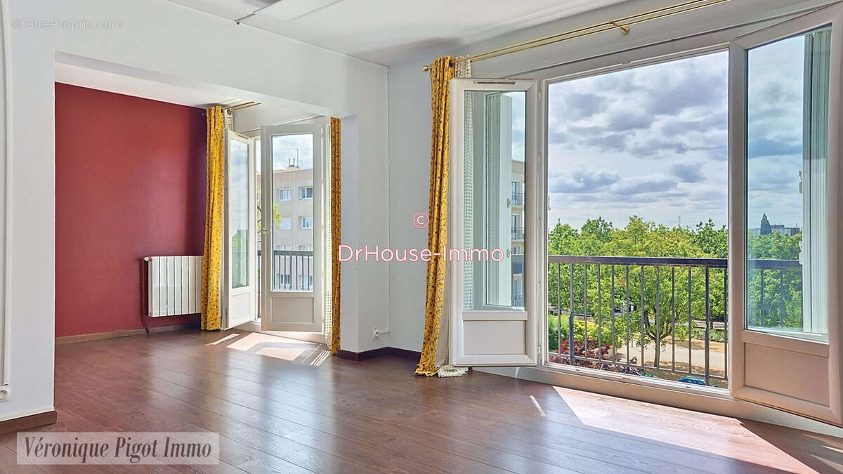 Appartement 78 m² à Maurepas  - photo 10