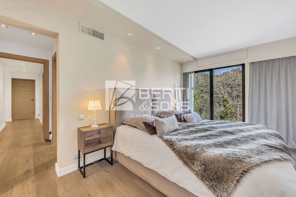 Maison à AURIBEAU-SUR-SIAGNE