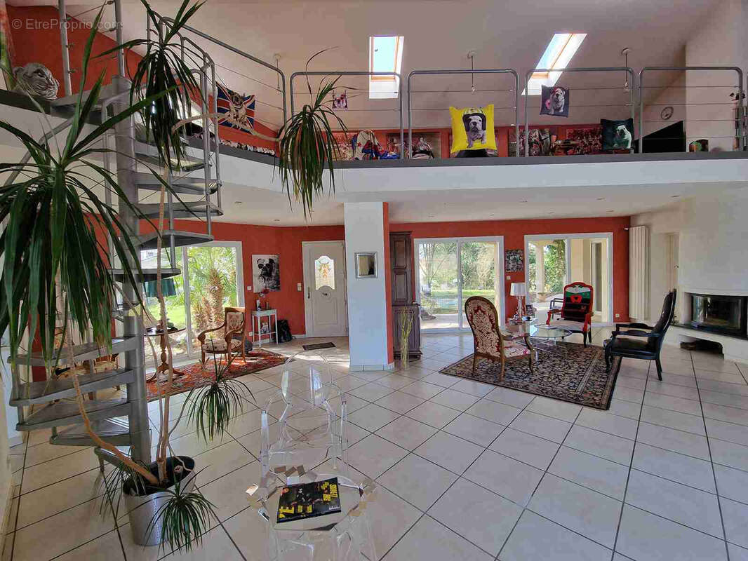 Maison à PLASSAC