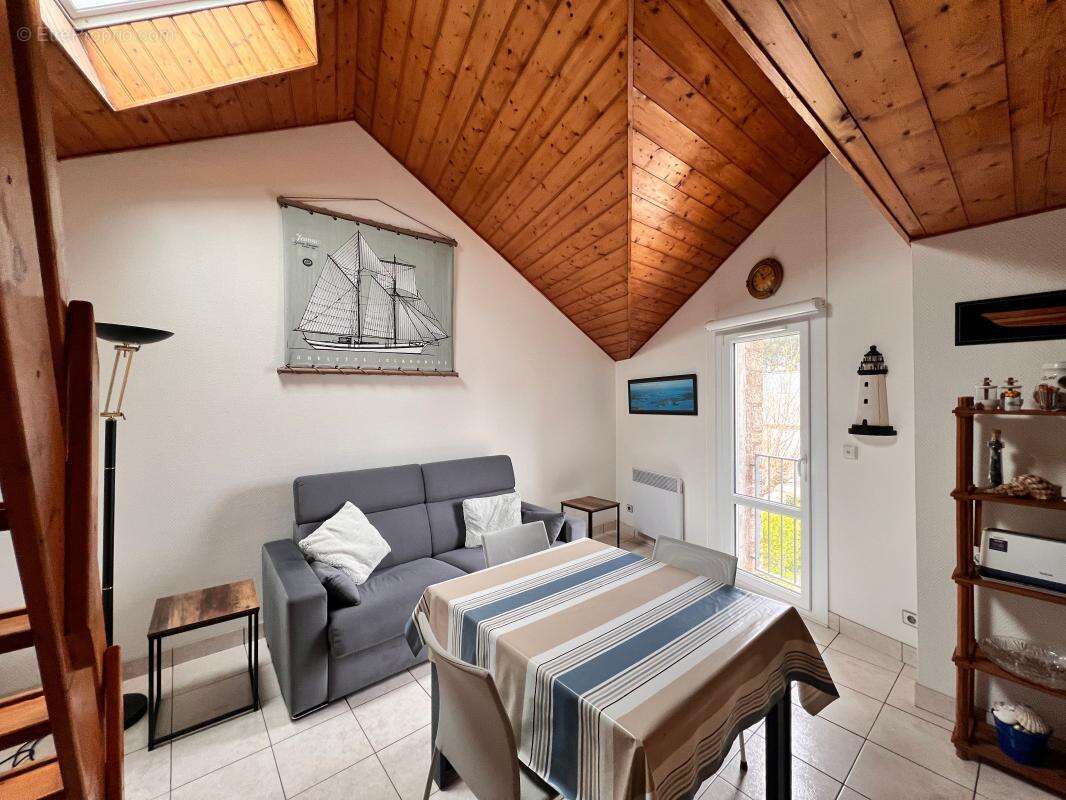 Appartement à ARZON