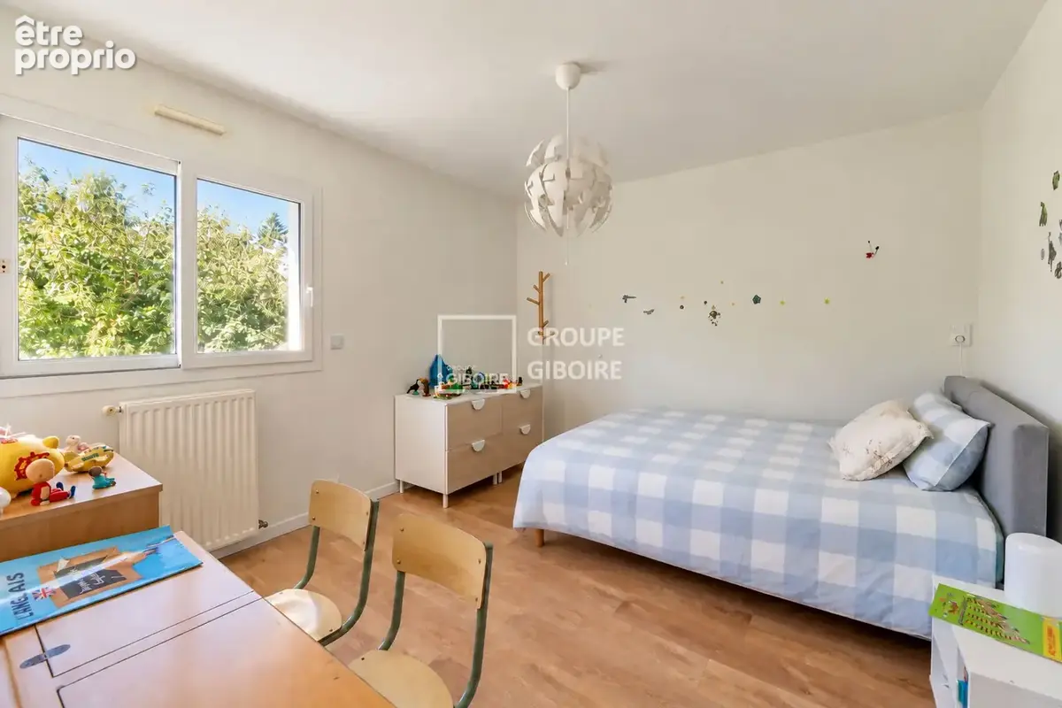 A VENDRE - Agence GIBOIRE de Bruz - EXLUSIVITÉ - Maison T8 de 241 m² habitables - BRUZ - Rennes métropole - 500 m de l - photo 9