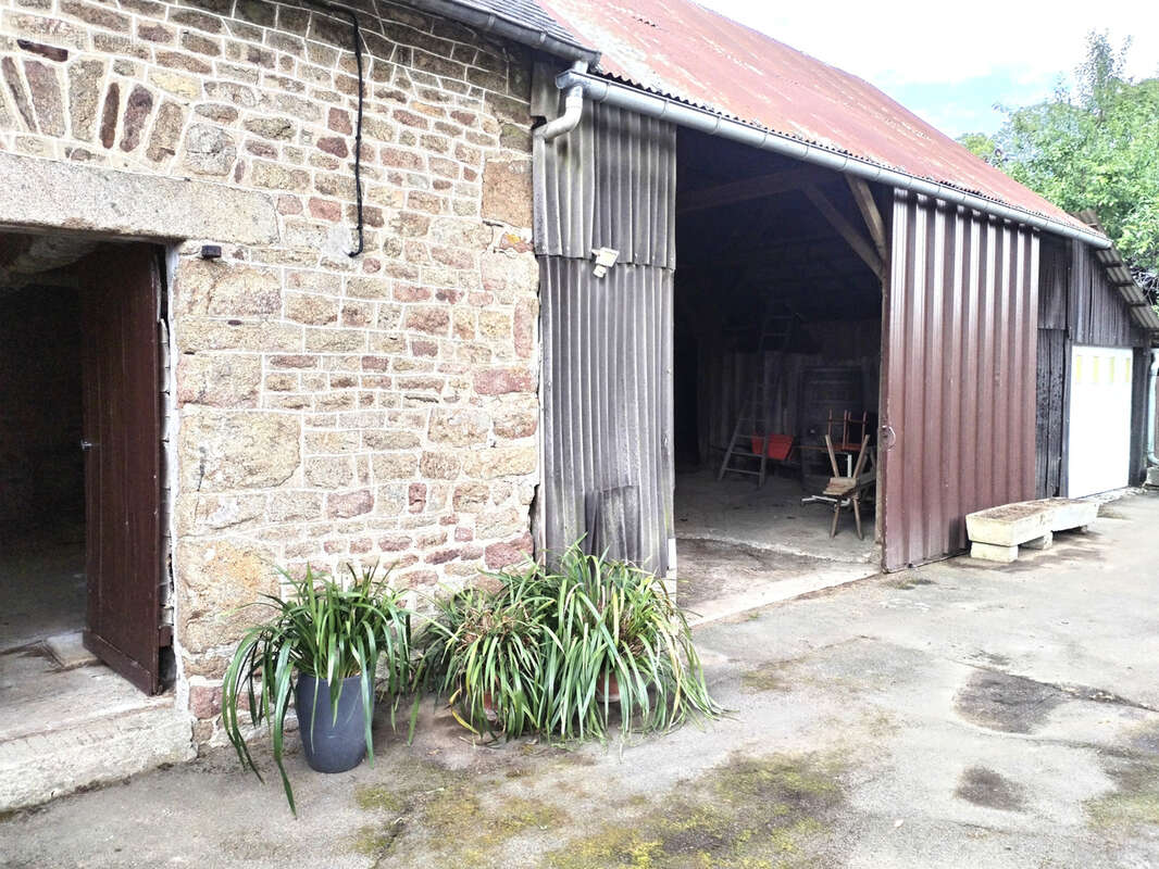 Maison à ROMAGNE