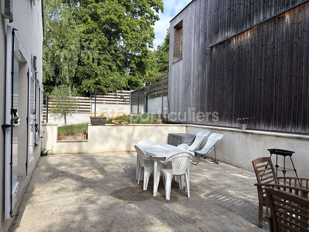 Appartement à SAINT-REMY-LES-CHEVREUSE