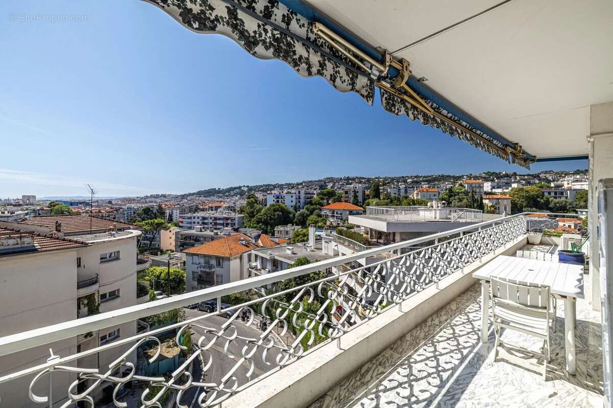 Appartement à NICE