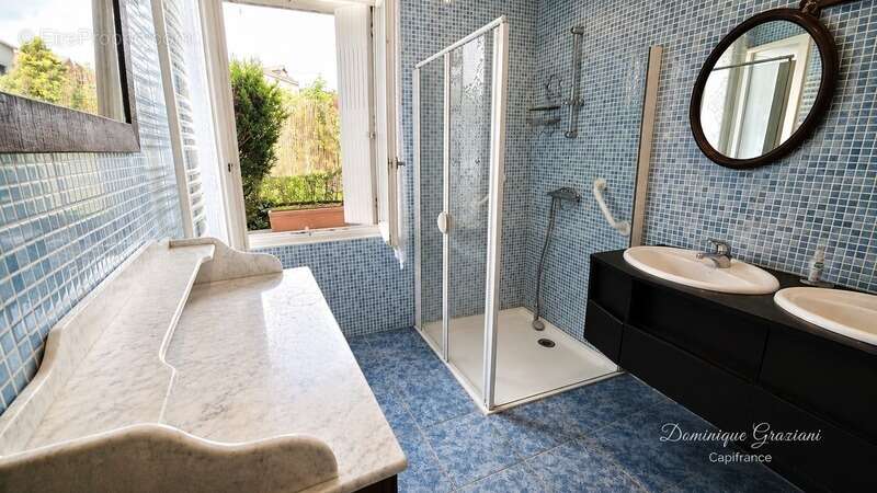 Appartement à AUREC-SUR-LOIRE