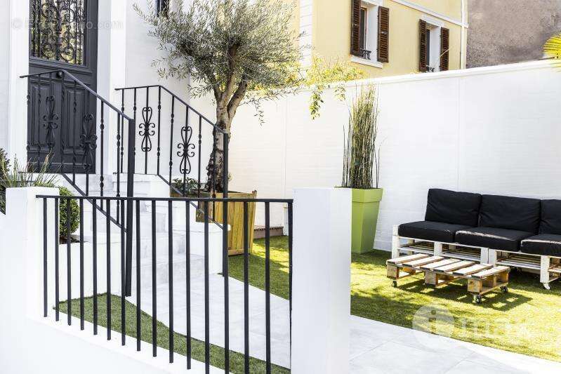 Maison à ASNIERES-SUR-SEINE