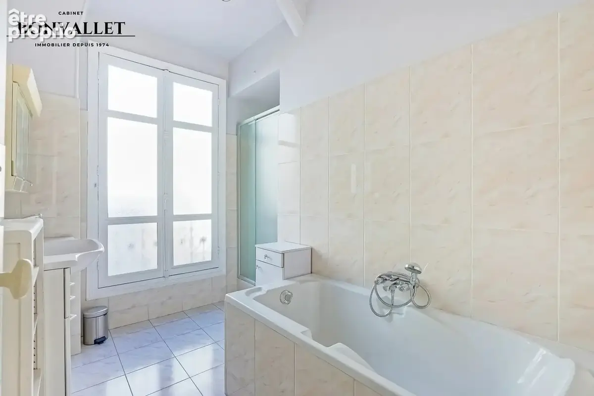 Exclusivité – métro félix faure – 4 pièces avec balcon filant - photo 10