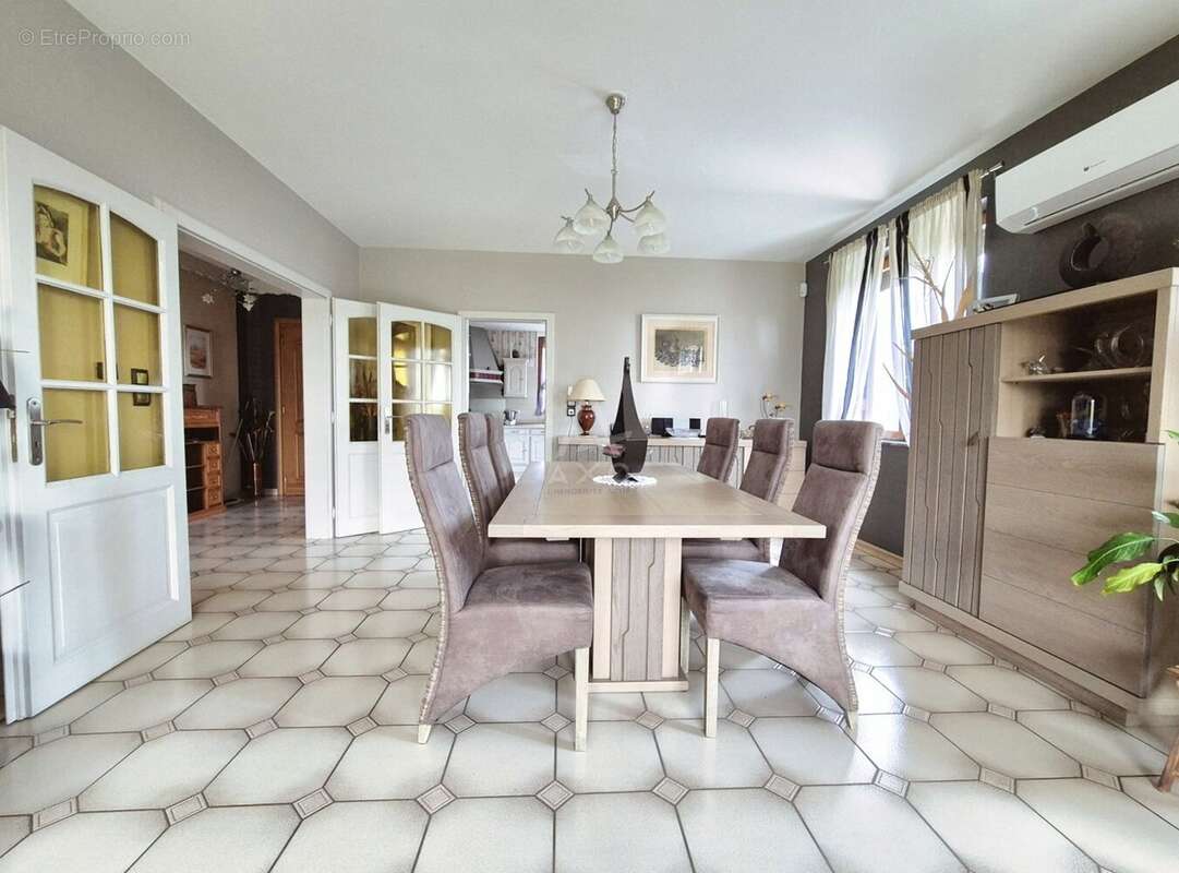 Maison à CHAILLY-LES-ENNERY