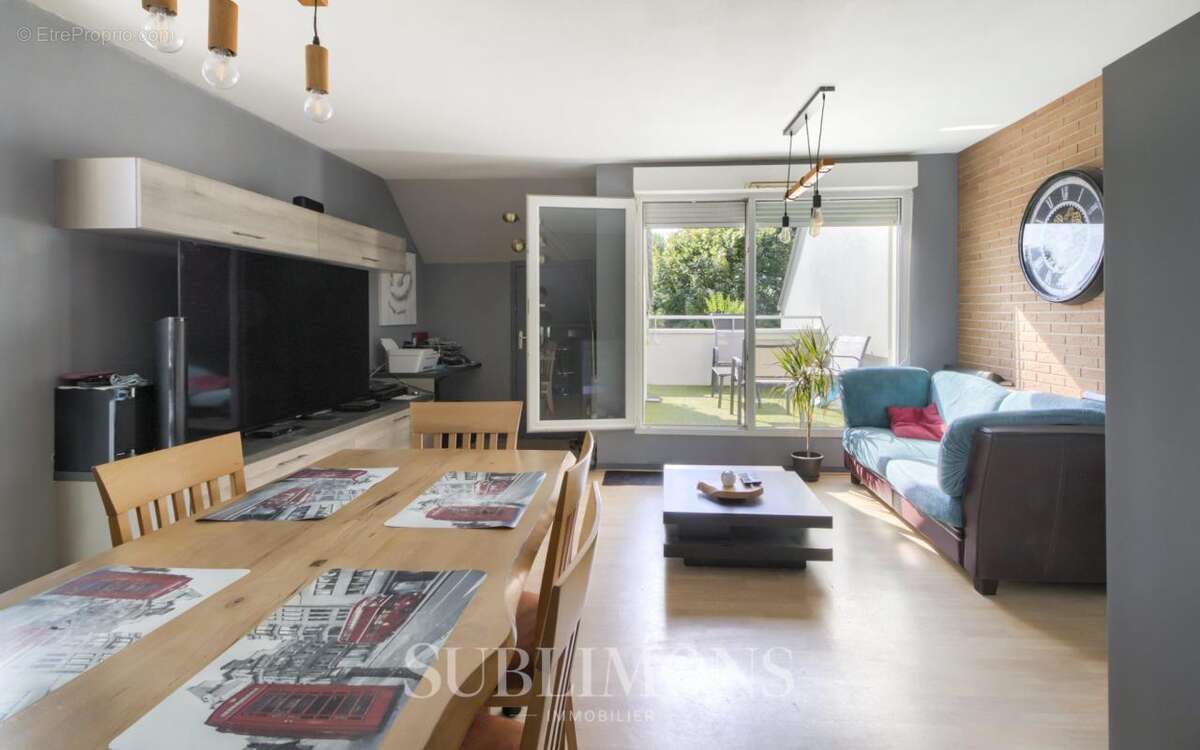 Appartement T2 - Coup de Coeur en Dernier Étage avec Terrasse ? - photo 4