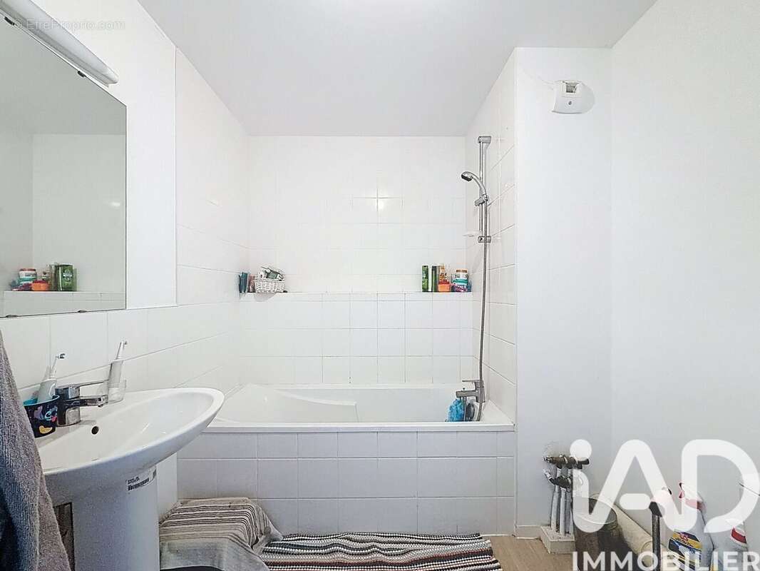 Photo 9 - Maison à CHEVAIGNE