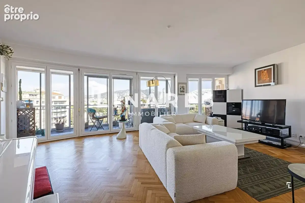 THE SKY - Appartement T4 de 143m2 - Rooftop - Vue panoramique - 13008 - photo 4