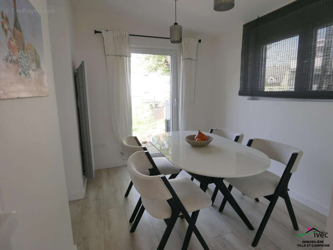 Maison 107 m² à Brumath  - photo 7