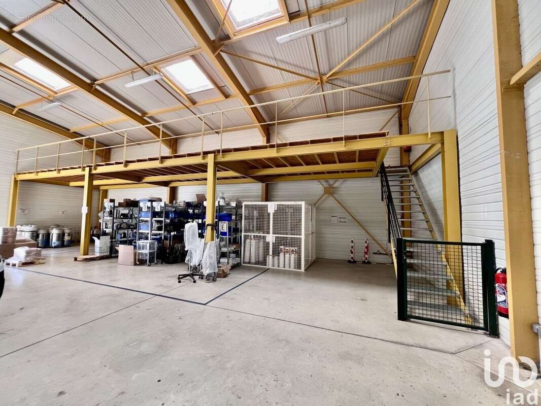 Photo 8 - Commerce à MONTREDON-DES-CORBIERES