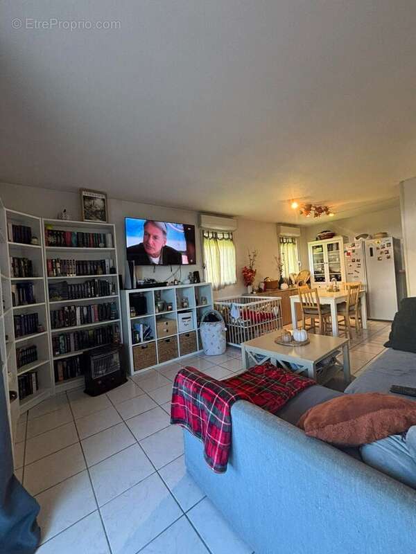 Appartement à TREBES