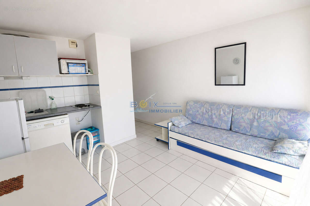 A vendre 2 pieces  avec terrasse vue mer a la corniche a sete - photo 3